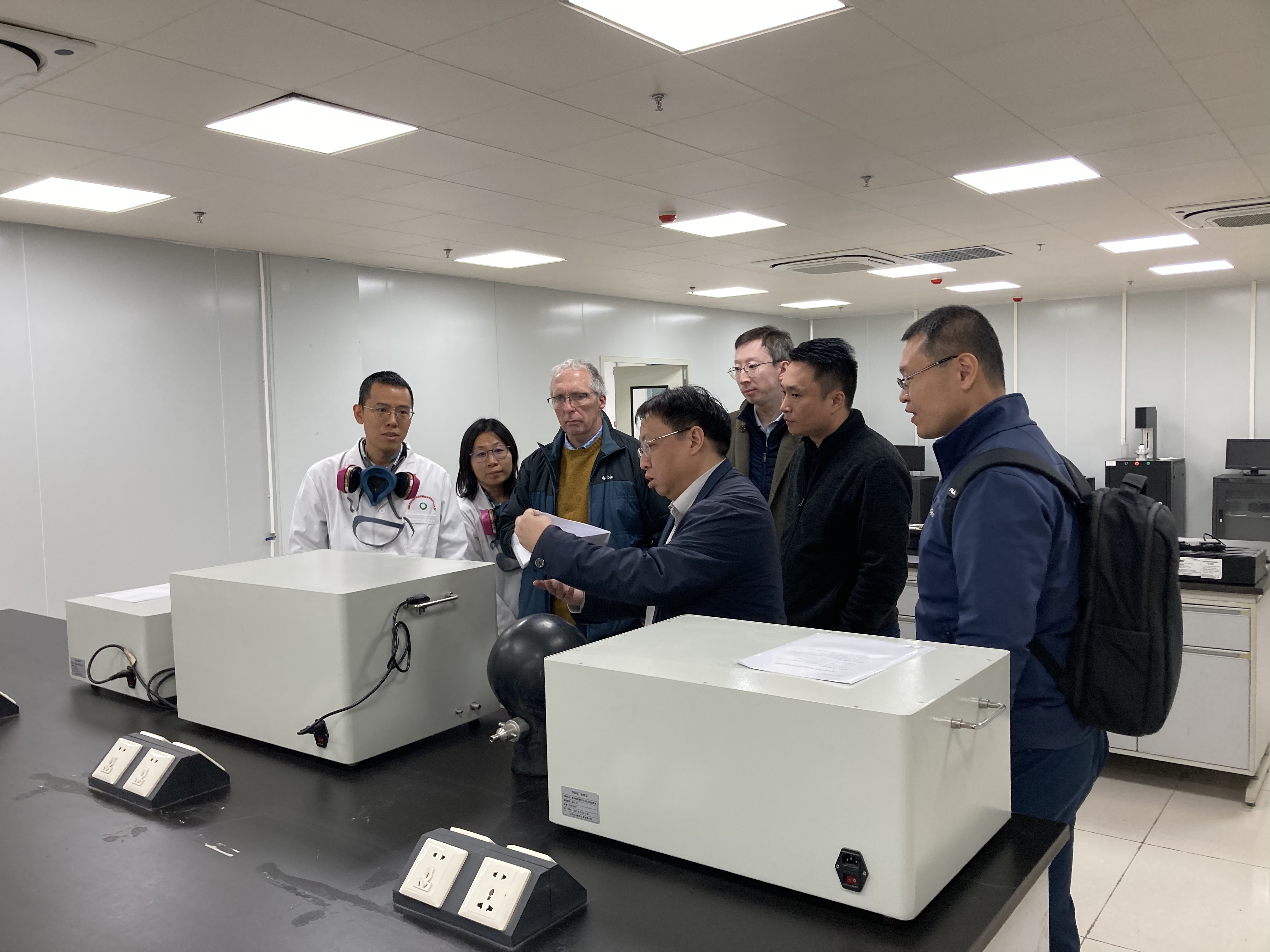 CCQS PPE技术团队到访国家劳动保护用品质量检验检测中心...